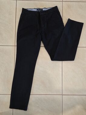 Tommy Hilfiger Men's Black Slim Fit Stretch Chinos